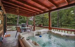 Deerview (Hocking Hills, OH)