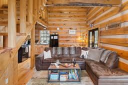Deerview (Hocking Hills, OH)